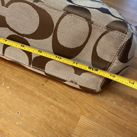 Coach purse - Picture 10 of 16